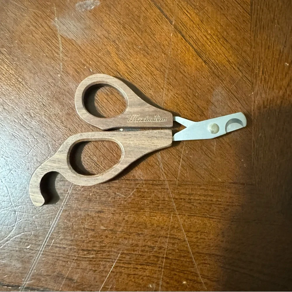 Wood Detail Mini Dog/Cat Nail Clippers